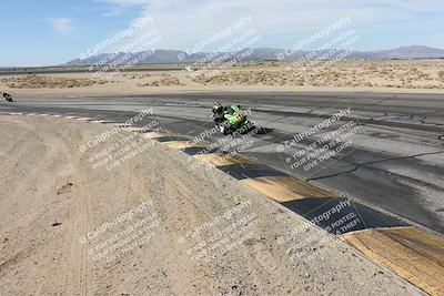 media/Nov-30-2025-TrackXperience (Sun) [[c0061d280f]]/2-Level 2/Session 4 (Turn 12 Inside)/